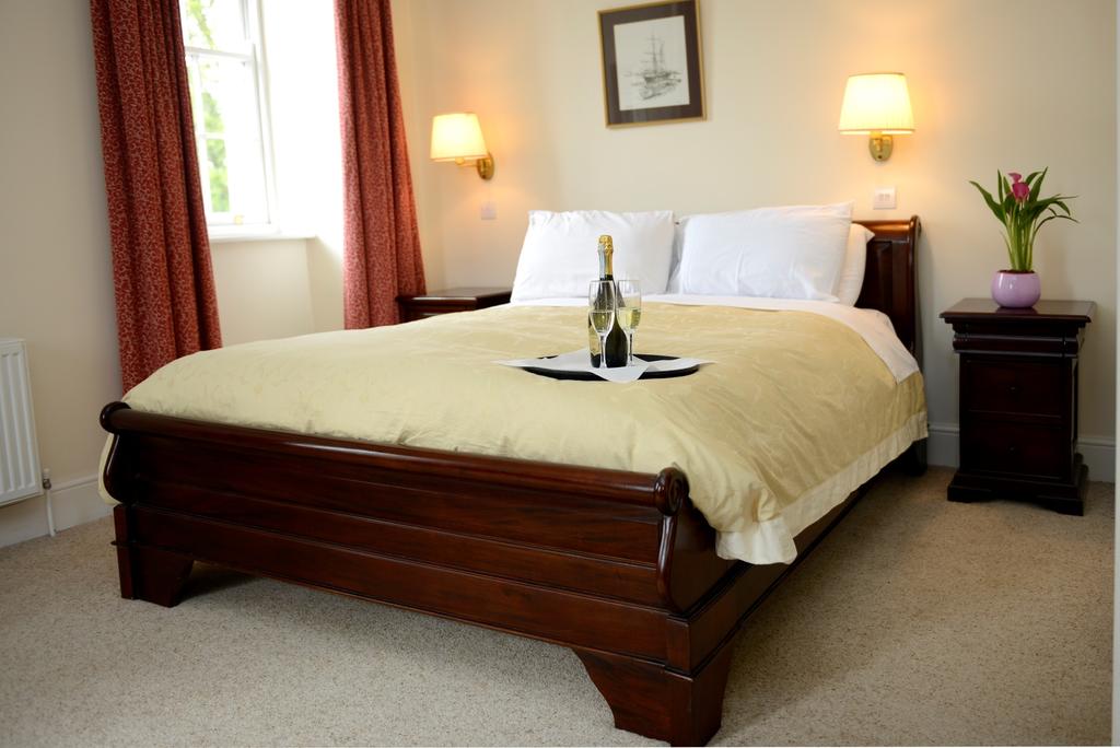 Ashbrook Arms Townhouse and Restaurant Laois 