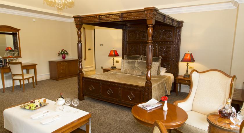 Kilronan Castle Estate & Spa,