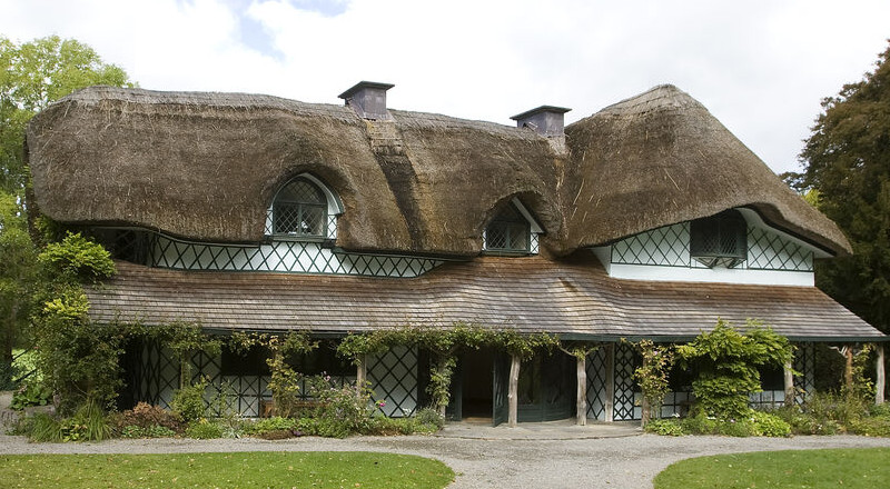 Swiss Cottage Cahir