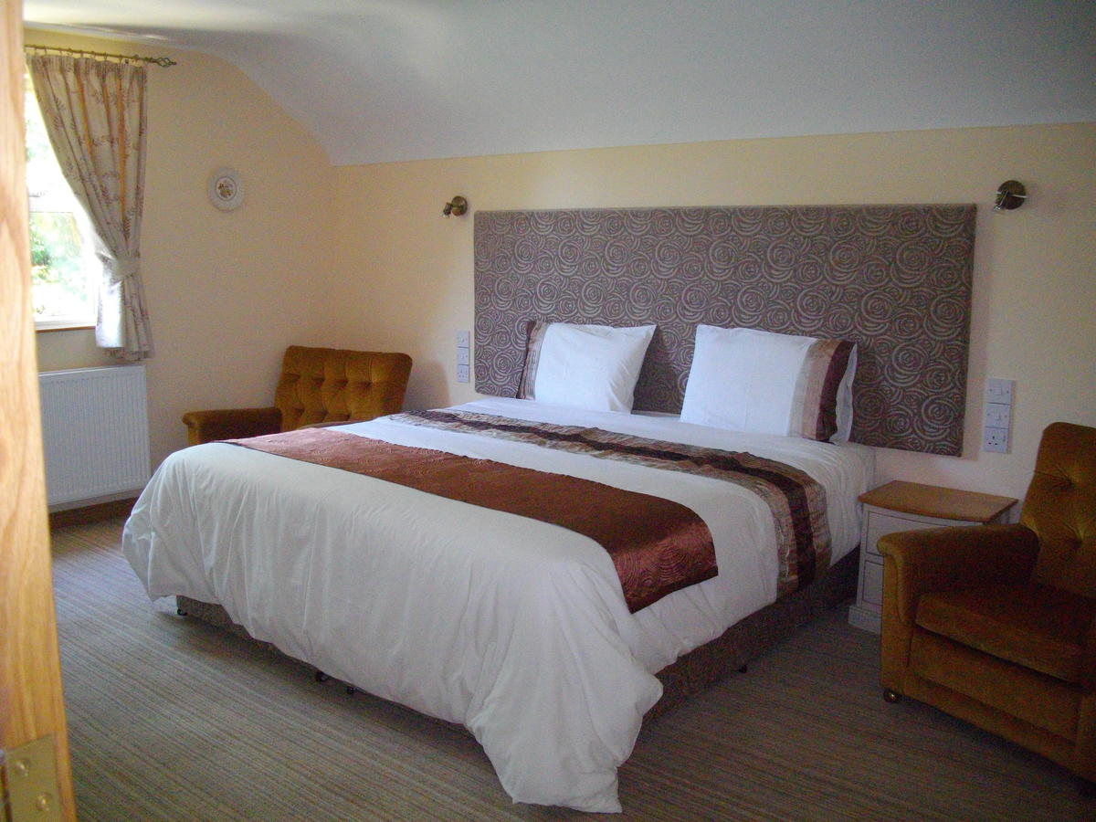 The Laurels Bed and Breakfast Lodge